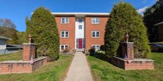 Stylish 1-Bedroom Apartment – Renovated & Peaceful Living Gallery 2