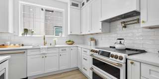 1717 MASSACHUSETTS Avenue NE Gallery 12