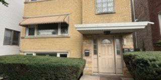5721 W Addison Street 5721 W Addison Street Gallery 1