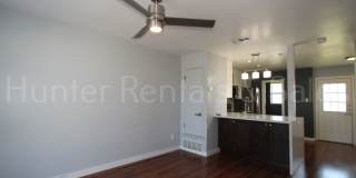 Beautiful 2 Bedroom, 1.5 Bath Townhouse Beautiful 2 Bedroom, 1.5 Bath Townhouse Gallery 2