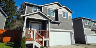 Four Bedroom for Rent in the HEART of Port Orchard. Available 10/10/2026. Gallery 1