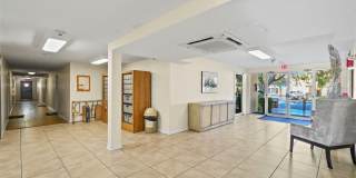 406 S CEDAR AVENUE Gallery 33