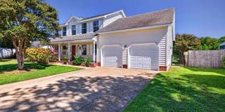 4 bedroom, 2.5 bath on the water 4 bedroom, 2.5 bath on the water Gallery 1