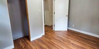 2 bedroom | 1 bathroom | Entire HOME- Freshly painted! Gallery 38
