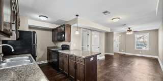 Pet Friendly Two Bedroom! Gallery 9