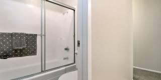 Pine Meadows Apartments Gallery 30