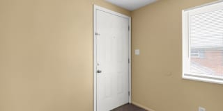 2 Bedroom One Level Apartment Gallery 38