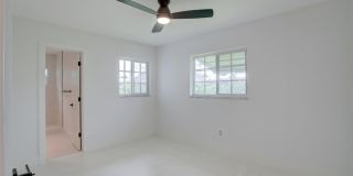820 NE 23rd Avenue Gallery 21