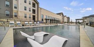 8103 Loyola Ln Gallery 1