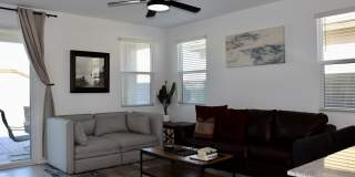 2410 West La Salle Street Gallery 5