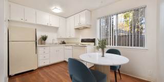 Olympus Park Apartment Homes Gallery 3
