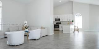 8325 NW 161st Ter Gallery 2