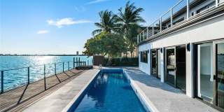 1351 Bay Ter Gallery 1