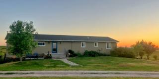 3 BED | 2.5 BATH | 2.5 CAR GARAGE | FARMHOUSE | NEW UNDERWOOD Gallery 1