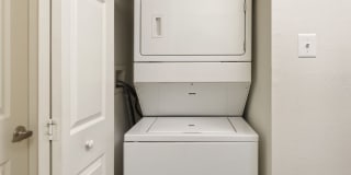 eaves Washingtonian Center Gallery 13