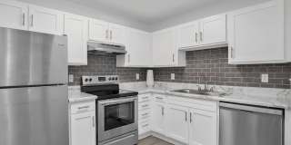 The Cole Apartments Gallery 2