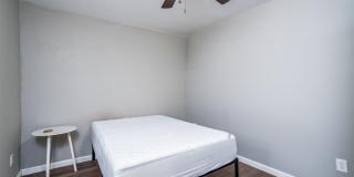 949 Kenwood Drive Gallery 19