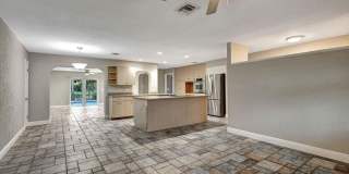 1402 Cormorant Road Gallery 11