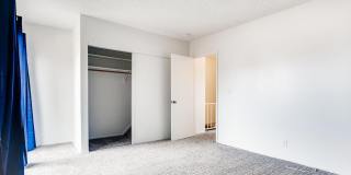 ADORABLE TOWN HOME with BALCONY and a GREAT SIZE PATIO/"BACKYARD" Gallery 18