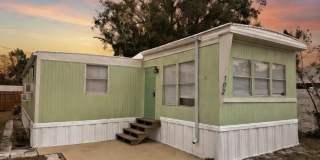 102 LAURETI Lane Gallery 1