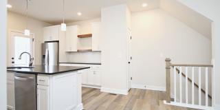 Dog-Friendly Old Trail Townhome Gallery 8