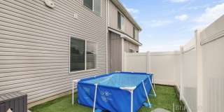 Charming townhome | 3 Bed · 2.5 Bath | 2-Car Garage - $500 MOVE-IN CREDIT FOR SEPTEMBER!! Gallery 42