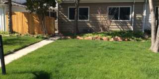 2 BEDROOM 2 BATHROOM TOWNHOUSE WITH LOFT Gallery 1
