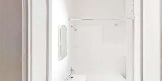 5120 S. Hyde Park Boulevard Gallery 8