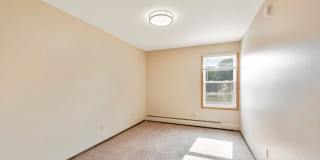 Shamrock Court Gallery 17