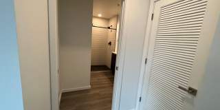 725 W Pratt Gallery 116