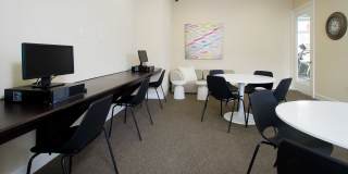 Avila Apartment Homes Gallery 7