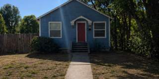 Students Welcome! Spacious 4 Bedroom Home Near CSU Students Welcome! Spacious 4 Bedroom Home Near CSU Gallery 1