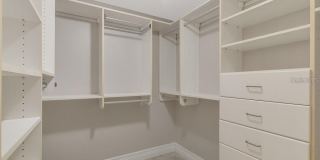7 SHINNECOCK COURT Gallery 25