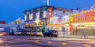 2539 Hubbard Street Gallery 10