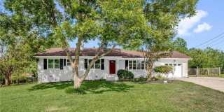 604 Roundtree Drive Gallery 1