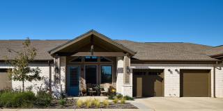 Avenida Carrollton Age 55+ Apartment Homes Gallery 1
