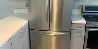 Remodeled, Upstairs 2BD / 1BA Condo Less Than 1/2 Mile From the Beach Gallery 6