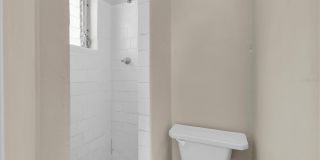 333 72ND AVENUE Gallery 25