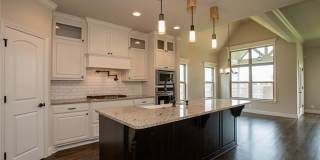 Beautiful Yorktown Home in Highly Desired Bixby West  School Gallery 14