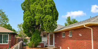 Fully Furnished, UTILITIES INCLUDED Brick Duplex Near Northfield – Just Bring Your Clothes! Gallery 16