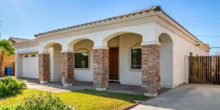 8912 N 15TH Lane Gallery 2