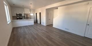 New 3-Bedroom Townhomes Available Gallery 3
