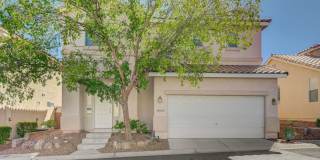 Spacious 3-bedroom with huge loft, 2.5-bath home located in the gated Stonecliff community Gallery 1