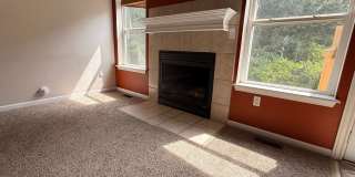 Beautiful 4 Bedroom home Gallery 11
