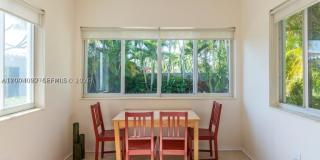 1123 Bay Dr Gallery 28