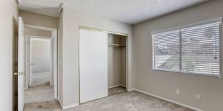 4 Bedroom Home in Henderson! Close to Shopping & Restaurants! Gallery 24
