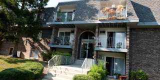 928 Jonathon Court unit: 304 Gallery 1