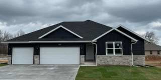 Beautiful New Three Bedroom Home Gallery 1