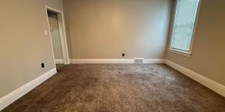 Cozy Home - Munhall Gallery 12