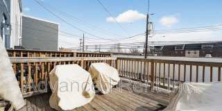 611 Grundy Street Gallery 29